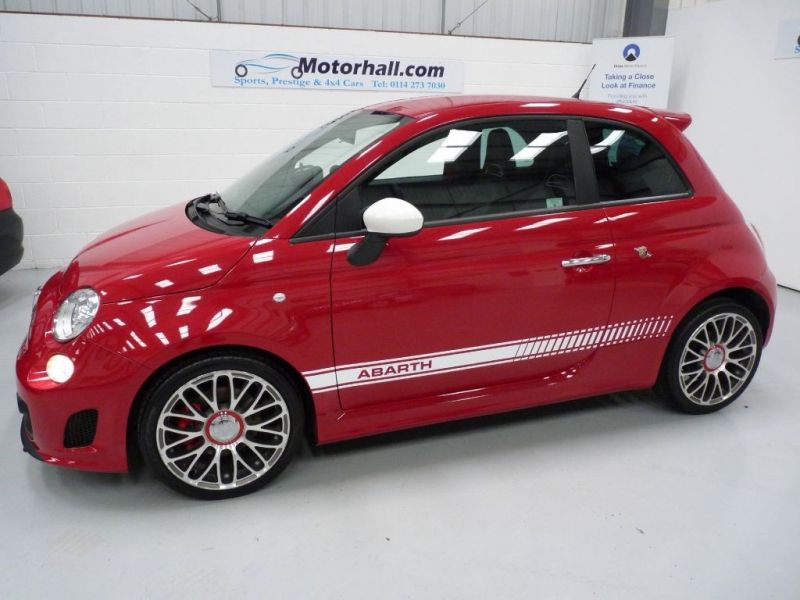 2011 Abarth 500 1.4 T-Jet image 2
