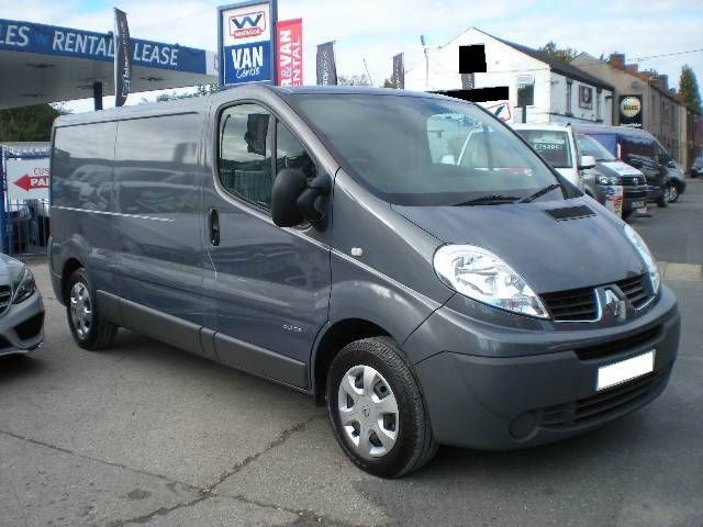2014 RENAULT TRAFIC LL29dCi image 1