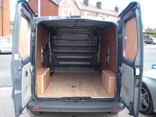 2014 RENAULT TRAFIC LL29dCi image 4