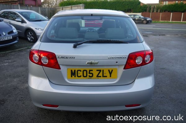 2005 CHEVROLET LACETTI 1.6 SX image 3