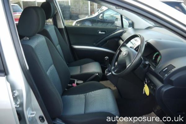 2007 TOYOTA COROLLA VERSO 2.2 image 4