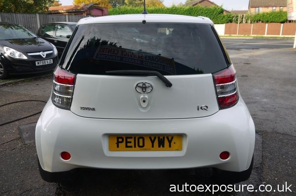 2010 TOYOTA IQ 1.33 Dual VVT-i 3 image 3