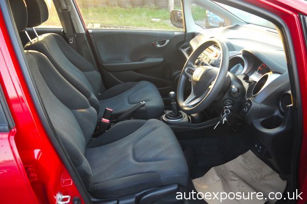 2009 HONDA JAZZ 1.4 i-VTEC ES image 4