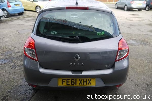 2011 RENAULT CLIO 1.5 dCi image 3