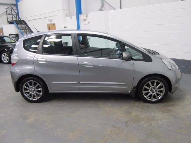 2010 HONDA JAZZ 1.4 I-VTEC SI 5d image 2