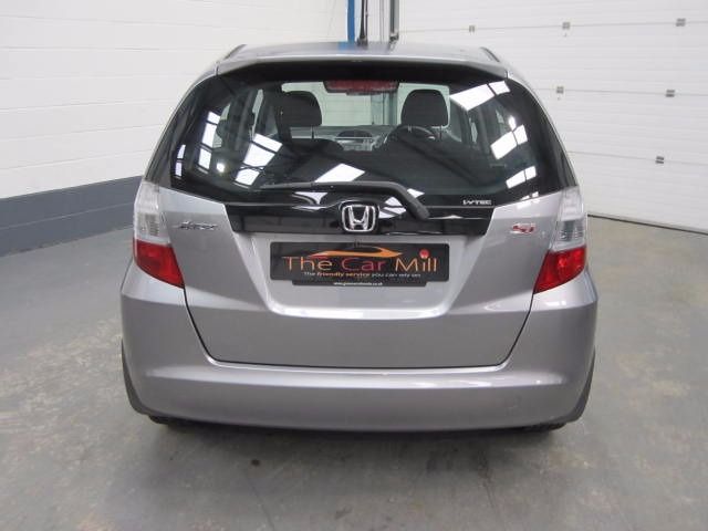 2010 HONDA JAZZ 1.4 I-VTEC SI 5d image 3