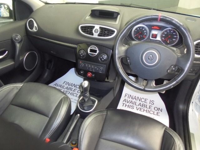 2009 RENAULT CLIO 2.0 RENAULTSPORT LUX 3d image 4