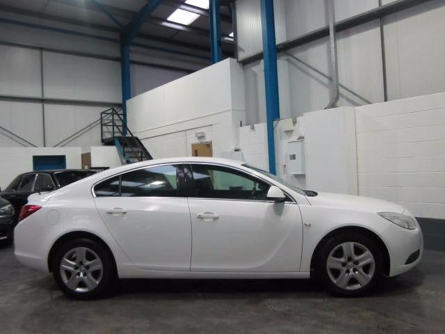 2013 VAUXHALL INSIGNIA 2.0 CDTI image 2