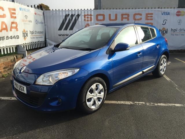 2011 RENAULT MEGANE 1.5 DCI image 2