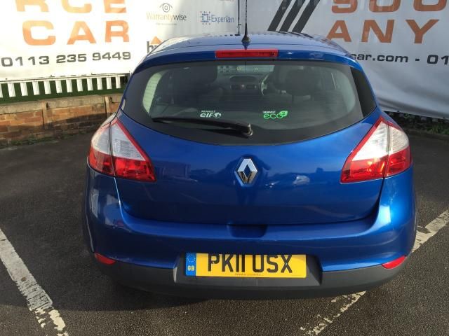 2011 RENAULT MEGANE 1.5 DCI image 3