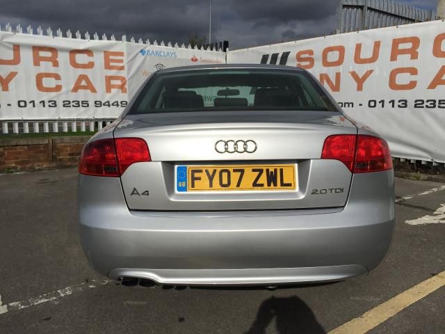 2007 AUDI A4 2.0 TDI S LINE TDV 4d image 3
