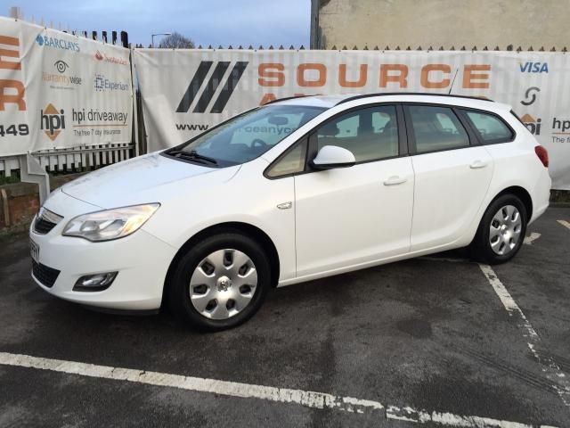 2011 VAUXHALL ASTRA 1.7 ES CDTI image 2