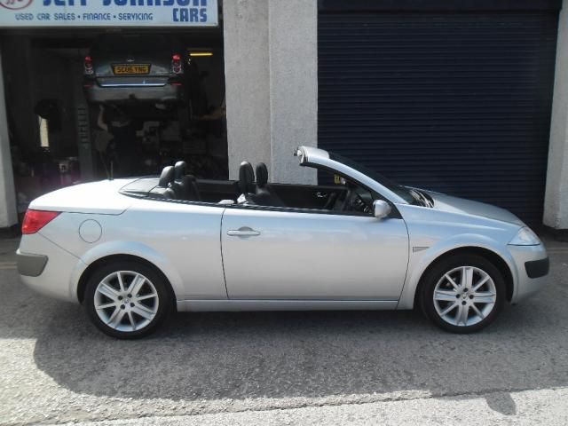 2005 RENAULT MEGANE 1.6 image 2
