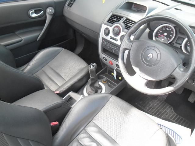 2005 RENAULT MEGANE 1.6 image 4