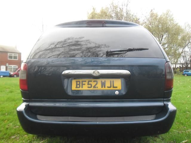 2002 CHRYSLER GRAND VOYAGER 2.5 image 3