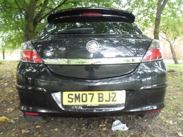 2007 VAUXHALL ASTRA 1.4 SXI 3d image 3