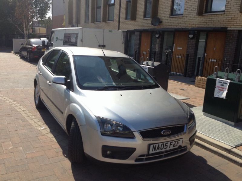 2005 Ford Focus 1.6 image 1