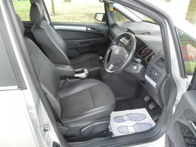 2007 VAUXHALL ZAFIRA 1.8 image 4