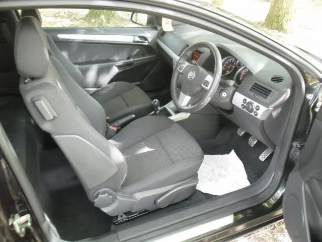 2009 VAUXHALL ASTRA 1.4 SXI 3d image 4