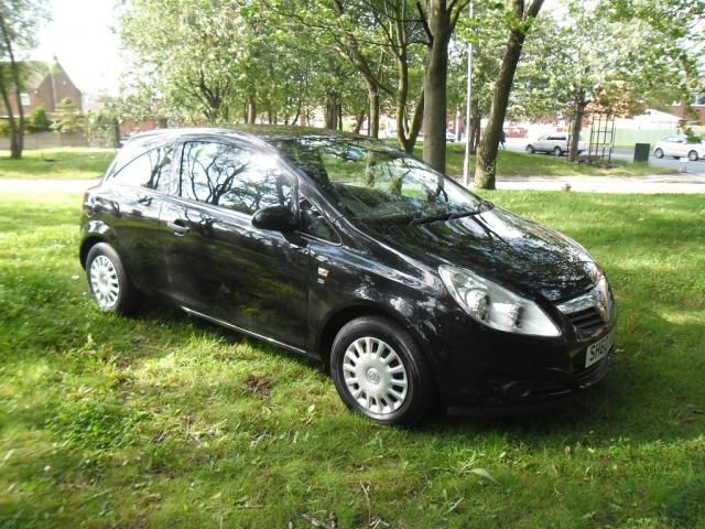 2010 VAUXHALL CORSA 1.2 S 3d image 1