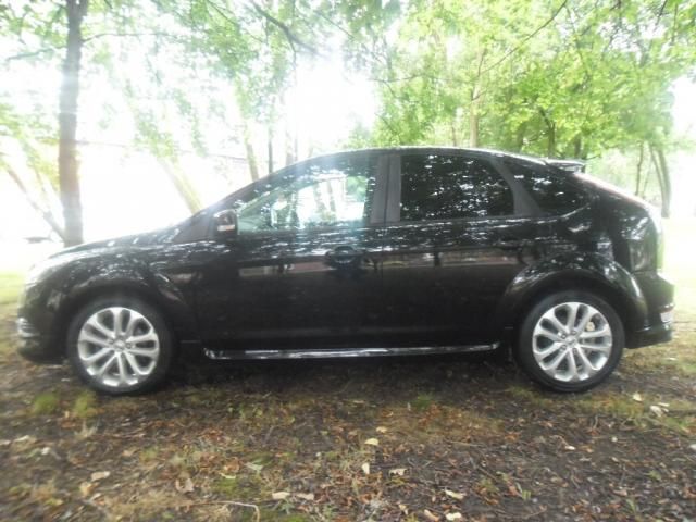 2009 FORD FOCUS 1.6 ZETEC S S/S 5d image 2