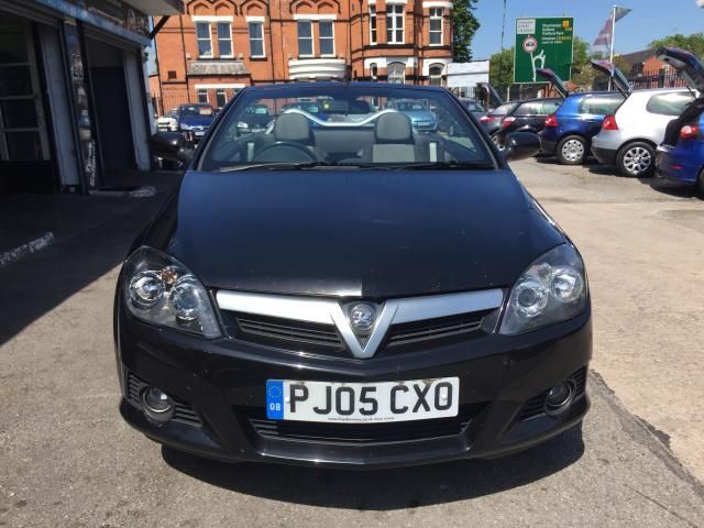 2005 VAUXHALL TIGRA 1.4 SPORT 16V TWINPORT 2d image 3