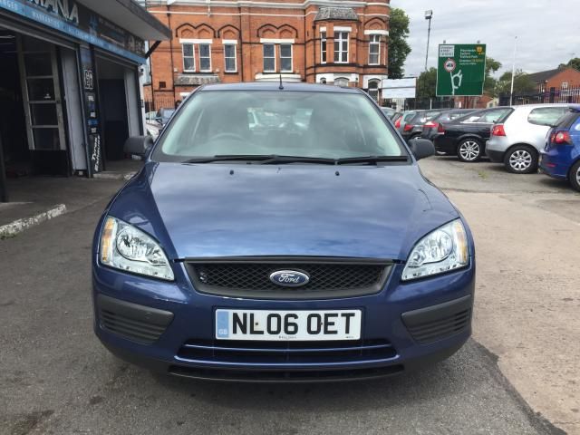2006 FORD FOCUS 1.6 LX 5d image 3