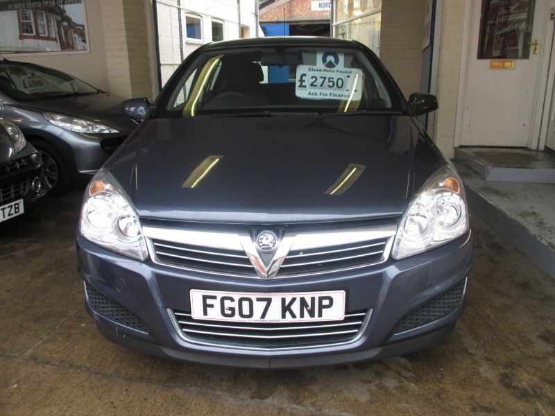 2007 VAUXHALL ASTRA CLUB image 2