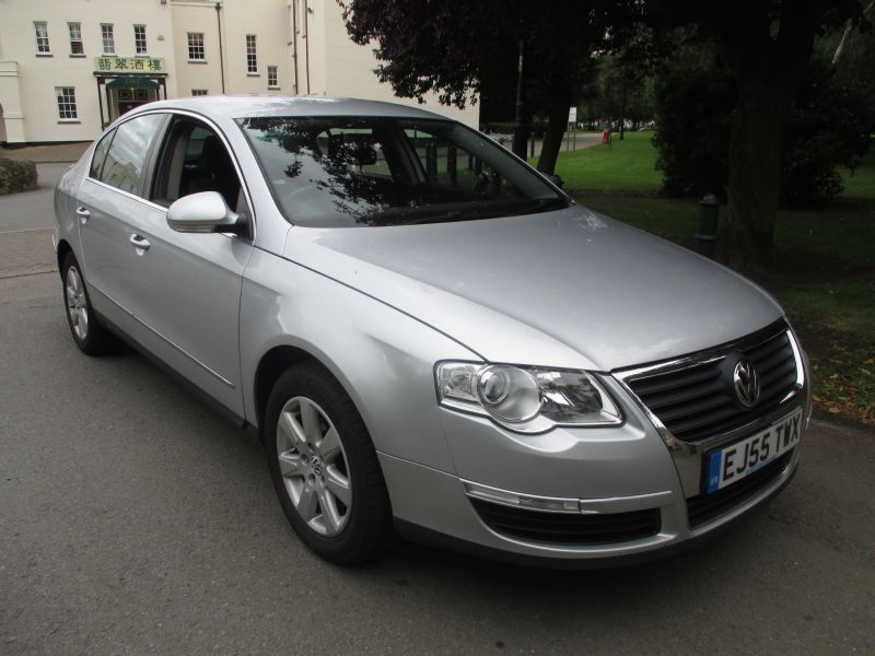 2005 VOLKSWAGEN PASSAT TDI SE image 1