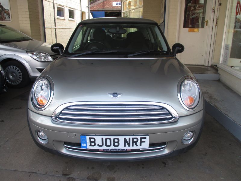2008 MINI HATCH ONE image 4