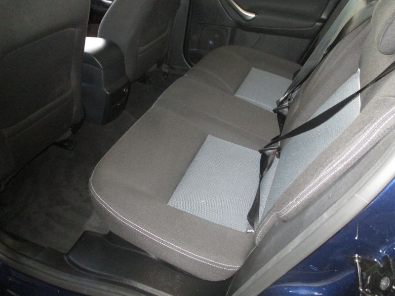 2011 FORD MONDEO ZETEC TDCI image 5