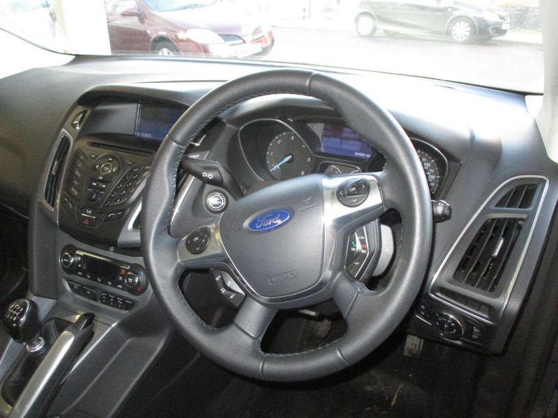 2011 FORD FOCUS TITANIUM TDCI image 5