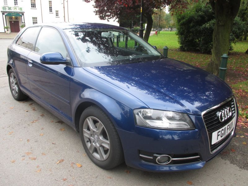 2011 AUDI A3 TDI SE image 1