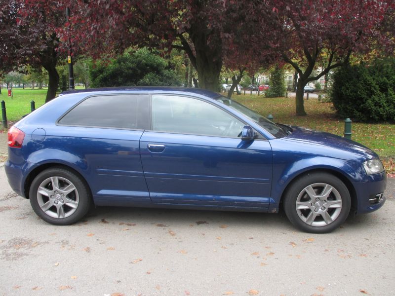 2011 AUDI A3 TDI SE image 3