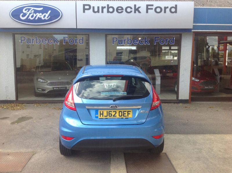 2012 Ford Fiesta 1.4 zetec 3dr image 3