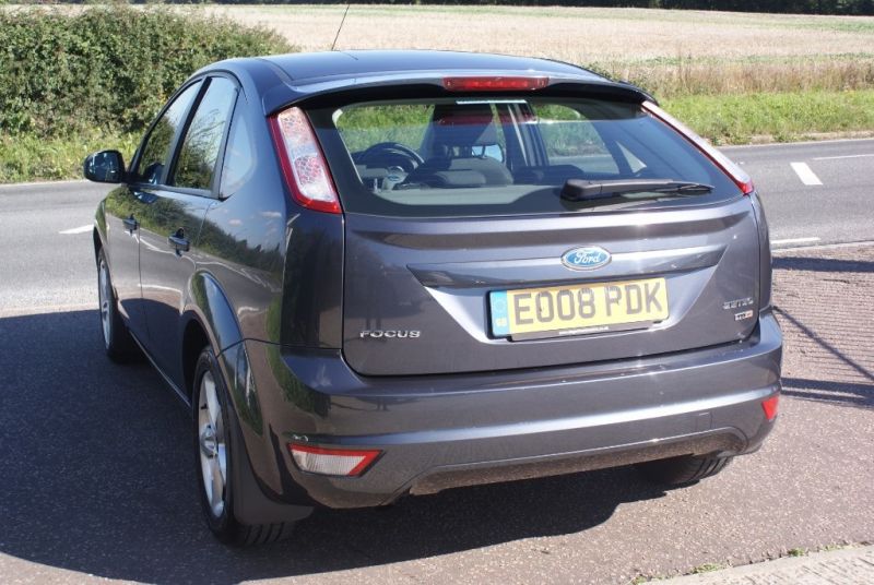 2008 Ford Focus Zetec Tdci 5dr image 3