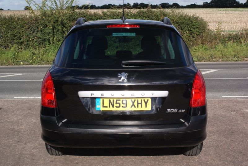 2009 Peugeot 308 SW S HDi image 3