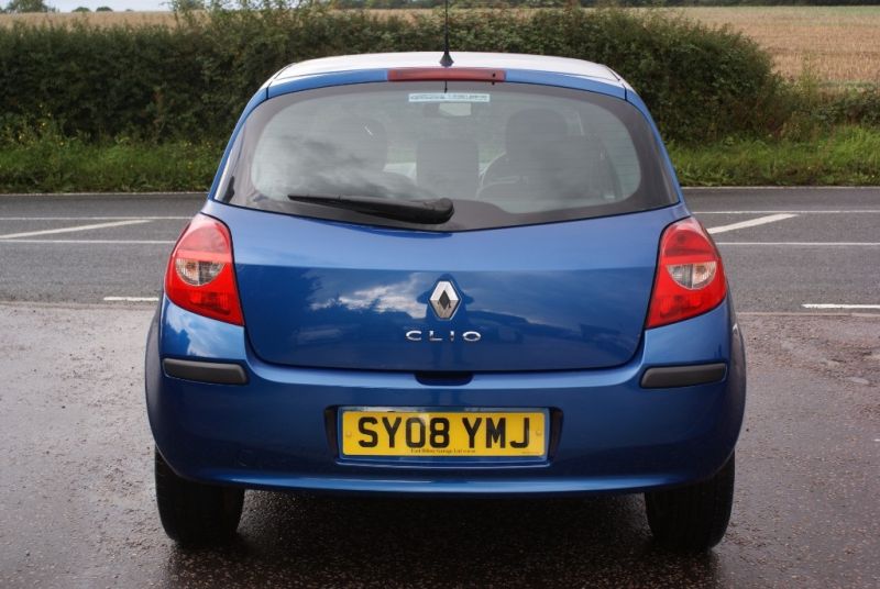 2008 Renault Clio Expression 16v 5dr image 3