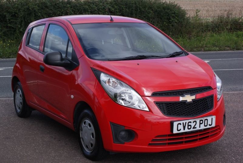2012 Chevrolet Spark Plus 5dr image 1