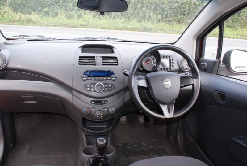 2012 Chevrolet Spark Plus 5dr image 4