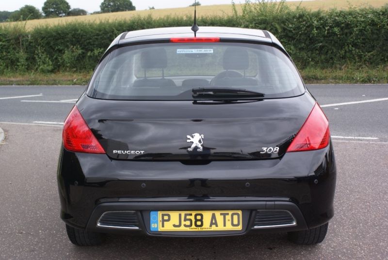 2008 Peugeot 308 SE 5dr image 3