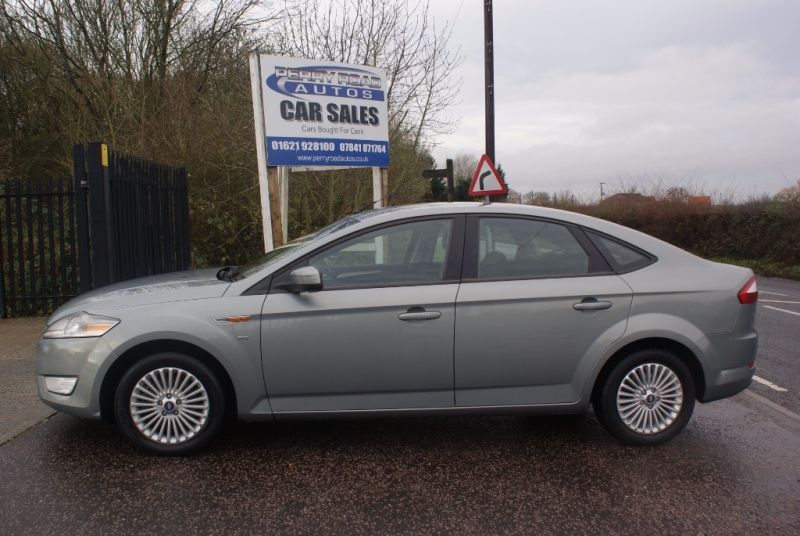2007 Ford Mondeo Zetec Tdci 5dr image 2