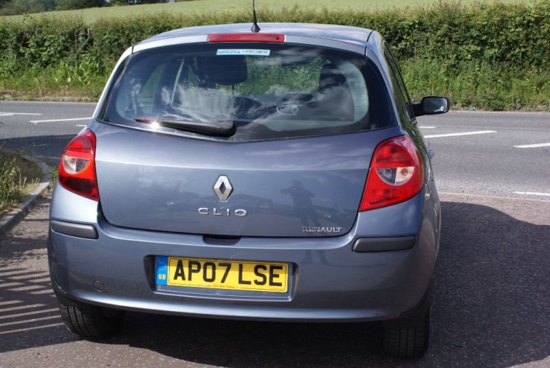 2007 Renault Clio Dynamique 16v 5dr image 3