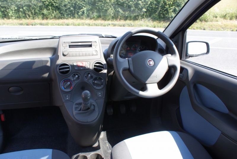 2009 Fiat Panda Dynamic Eco 5dr image 4