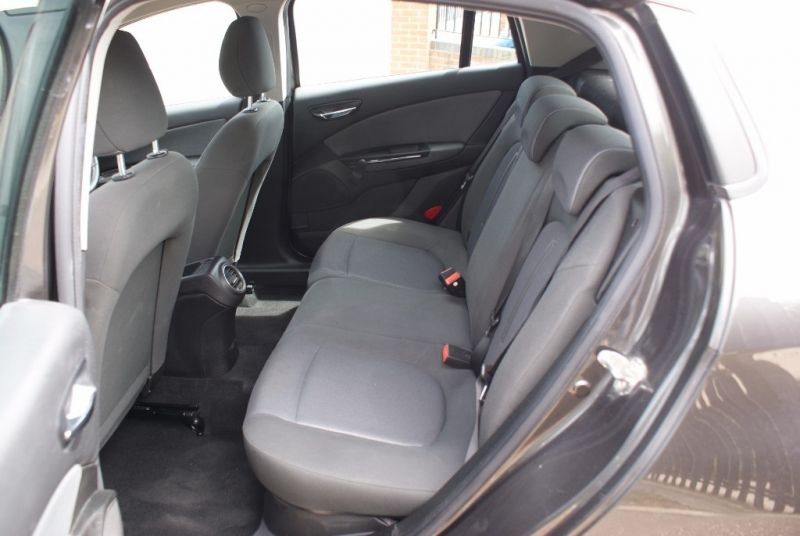 2008 Fiat Bravo Active T-Jet 5dr image 5