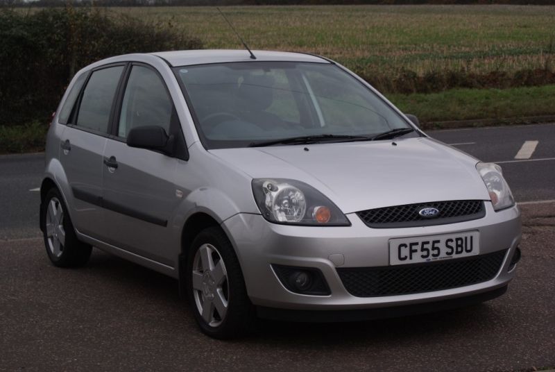 2006 Ford Fiesta Zetec Climate 16v 5dr image 1