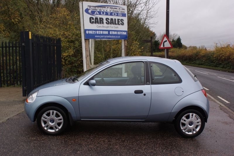 2005 Ford Ka Luxury 3dr image 2