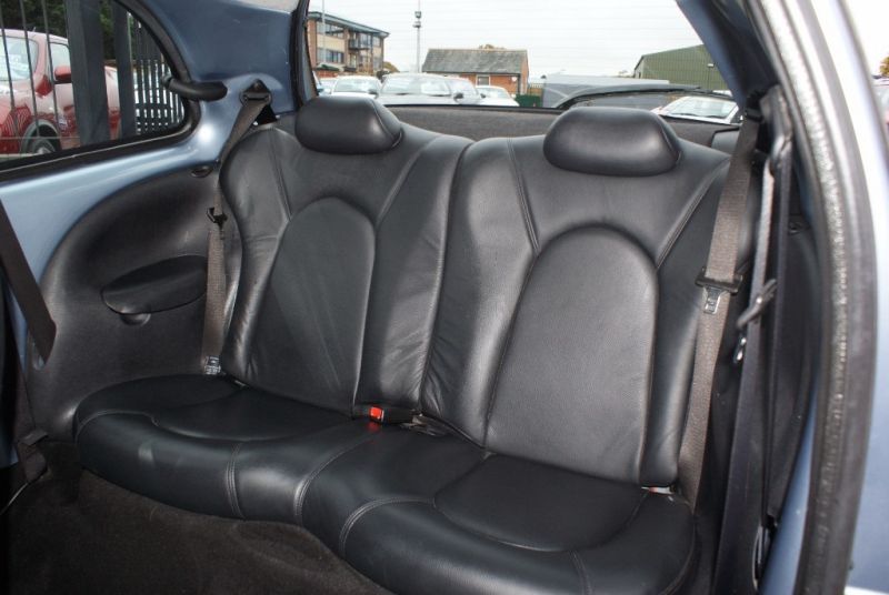 2005 Ford Ka Luxury 3dr image 5