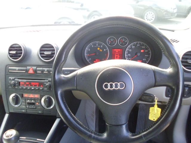 2004 AUDI A3 1.6 FSI SPORT 3d image 4
