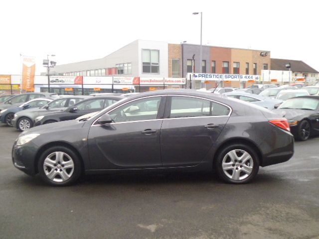 2009 VAUXHALL INSIGNIA 1.8 EXCLUSIV 5d image 3